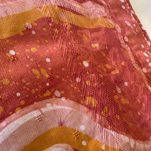 MU MU, SHIFT, BEACH COVERUP-XXL - Picture 5 of 5